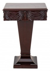 HOLLYWOOD REGENCY GROSFELD HOU