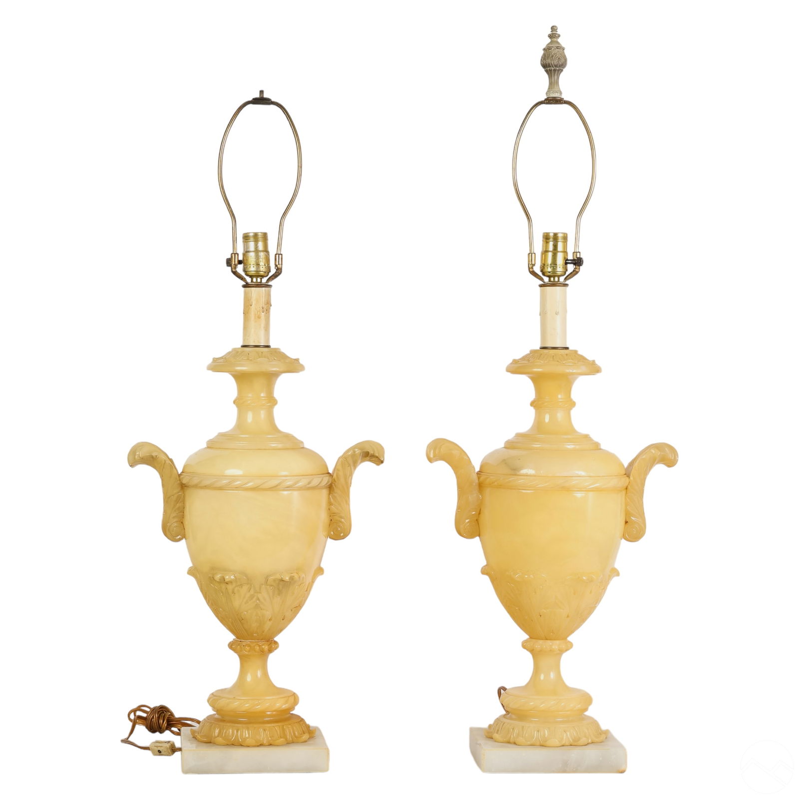 HOLLYWOOD REGENCY PAIR CARVED