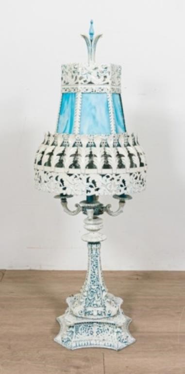 HOLLYWOOD REGENCY TABLE LAMP WITH