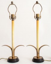 HOLLYWOOD REGENCY VINTAGE TABL