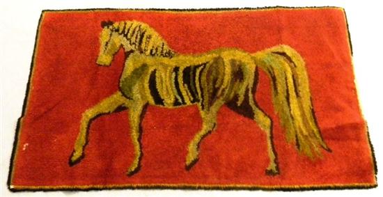 Hooked rug  horse in profile 