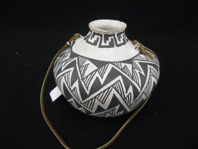 Hopi Indian Pottery Vessel