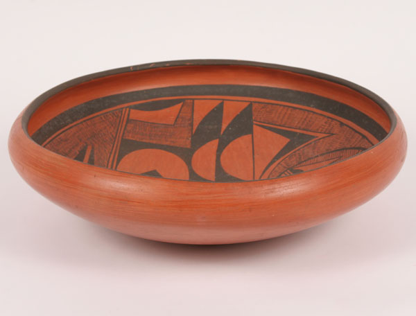Hopi painted pottery bowl decorated