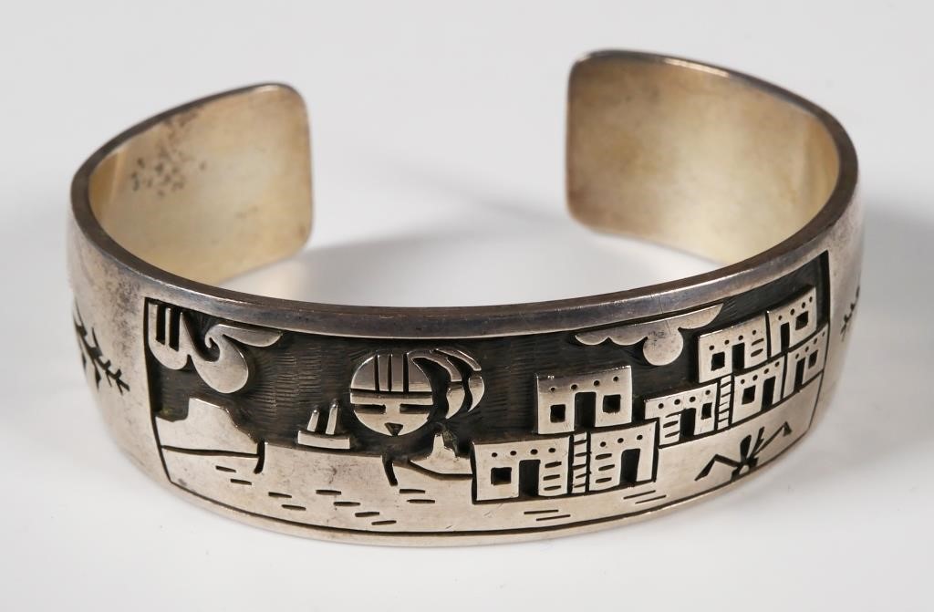 HOPI STORYTELLER STERLING SILVER