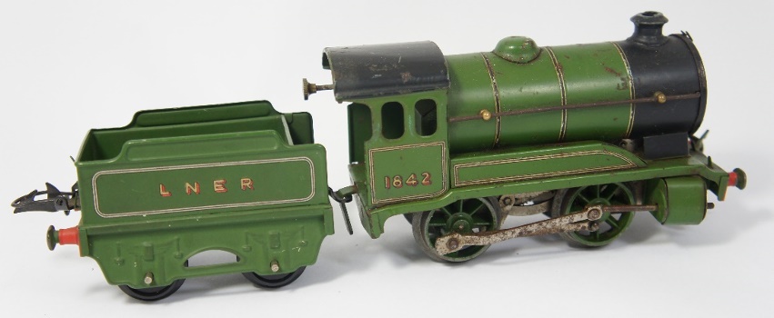 Horby O Gage Wind Up Locomotive and