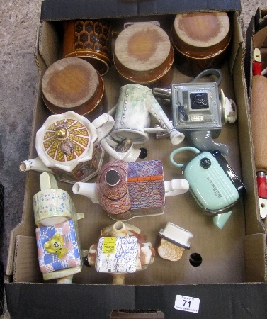 Hornsea Storage Jars and Jug