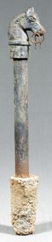 Horse form cast iron hitching