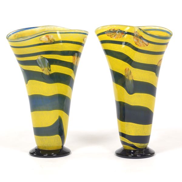 HORTA PUSCARIU, PAIR OF ART GLASS