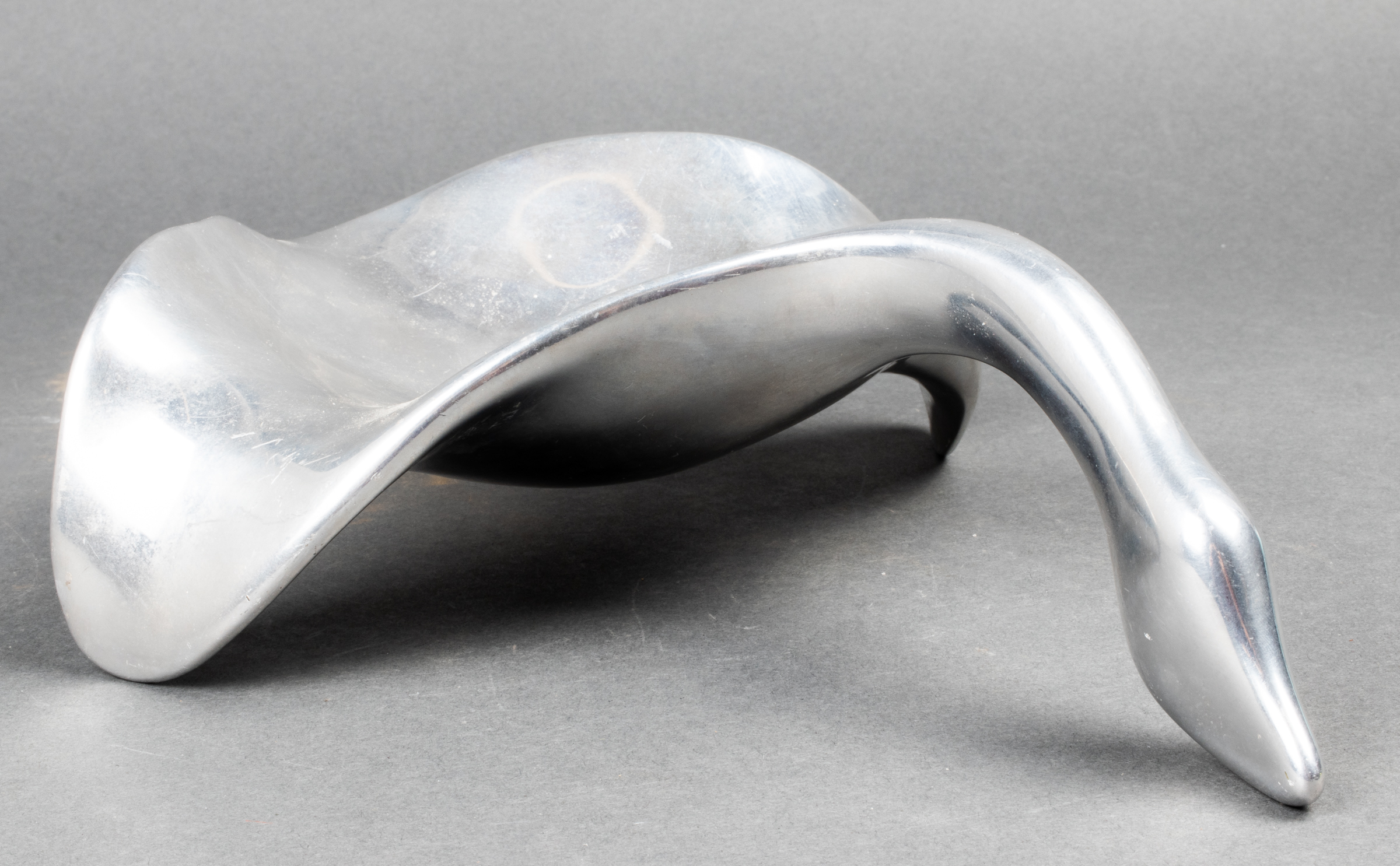 HOSELTON SIGNED MODERN ALUMINUM