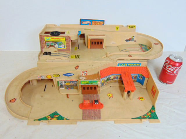 HOT WHEELS FOLDING SERVICE