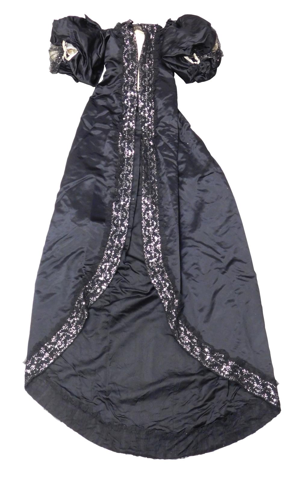 HOUSE OF WORTH BLACK SATIN