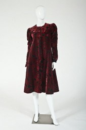 HOUSE OF WORTH BURNOUT VELVET