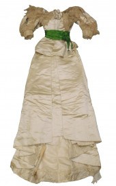 HOUSE OF WORTH SATIN DRESS WIT