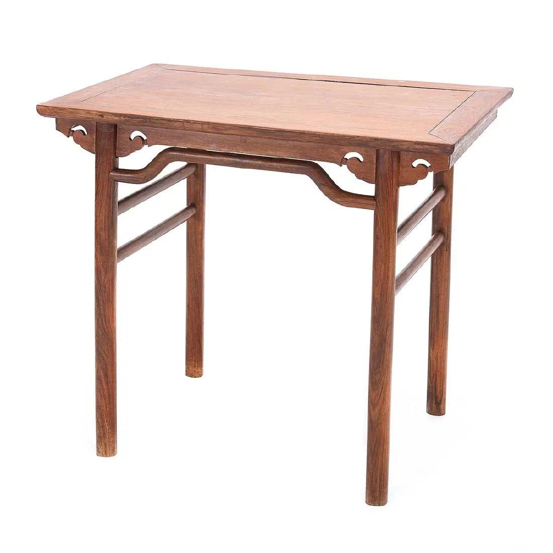 HUANGHUALI WINE ROSEWOOD