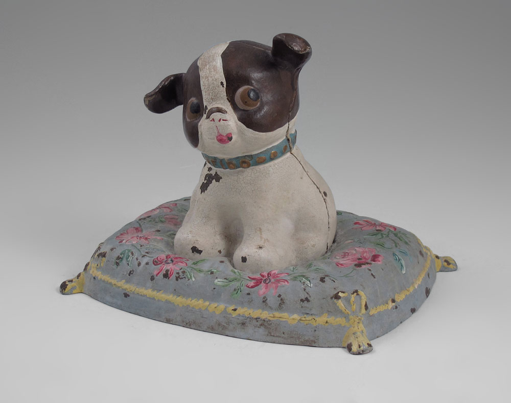 HUBLEY FIDO DOG ON PILLOW DOORSTOP: