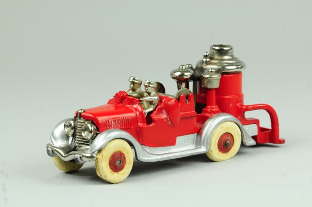 HUBLEY FIRE PUMPER Cast iron
