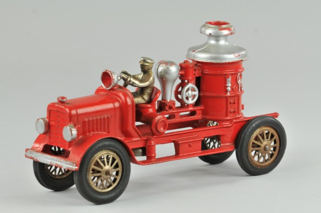 HUBLEY FIRE PUMPER Hubley cast iron