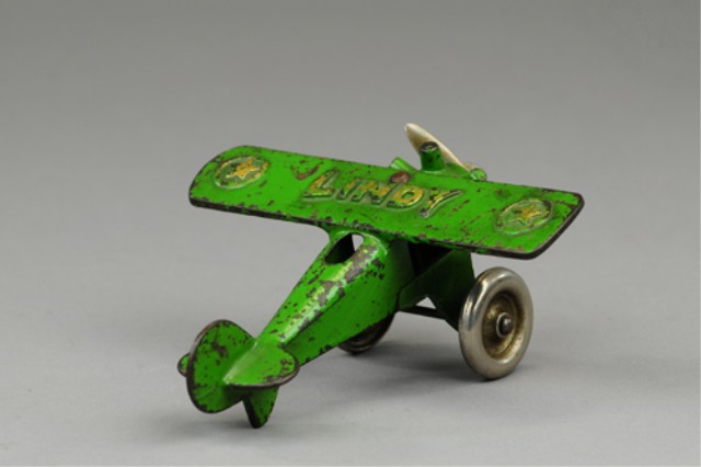 HUBLEY ''LINDY AIRPLANE'' Cast iron