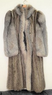 HUDSON'S BAY COMPANY FOX FUR F