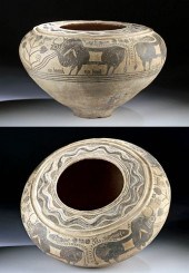 HUGE INDUS VALLEY POTTERY VESS