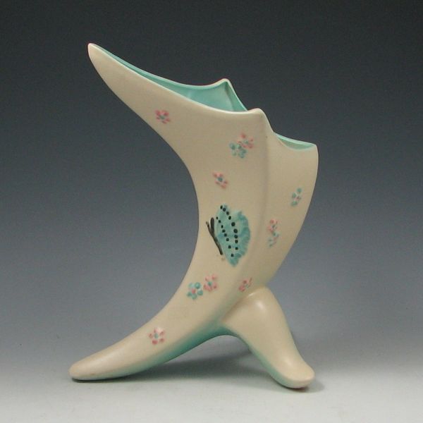 Hull Butterfly (Smooth) cornucopia.