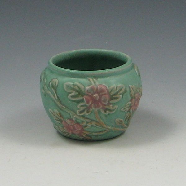 Hull Crabapple rose bowl. Unmarked.