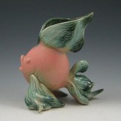 Hull Ebb Tide fish vase. Marke