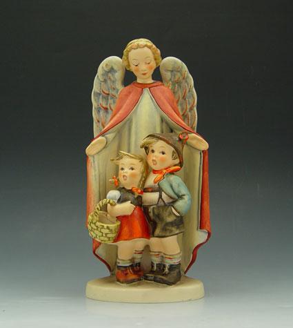 HUMMEL ANGEL FIGURAL GROUP