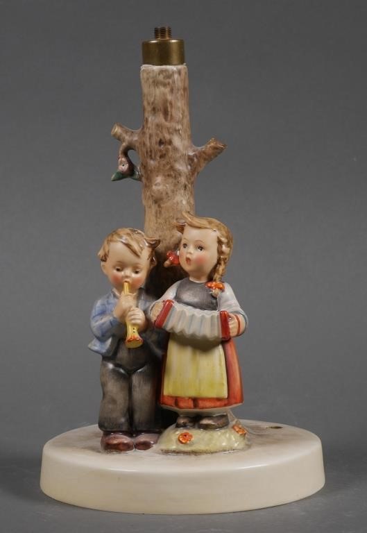 HUMMEL BIRTHDAY SERENADE LAMP 231