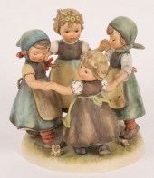 Hummel figure; "Ring around th