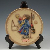 Hummel Hear Ye Hear Ye Plate N