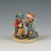 Hummel Little Nurse No.376 mar