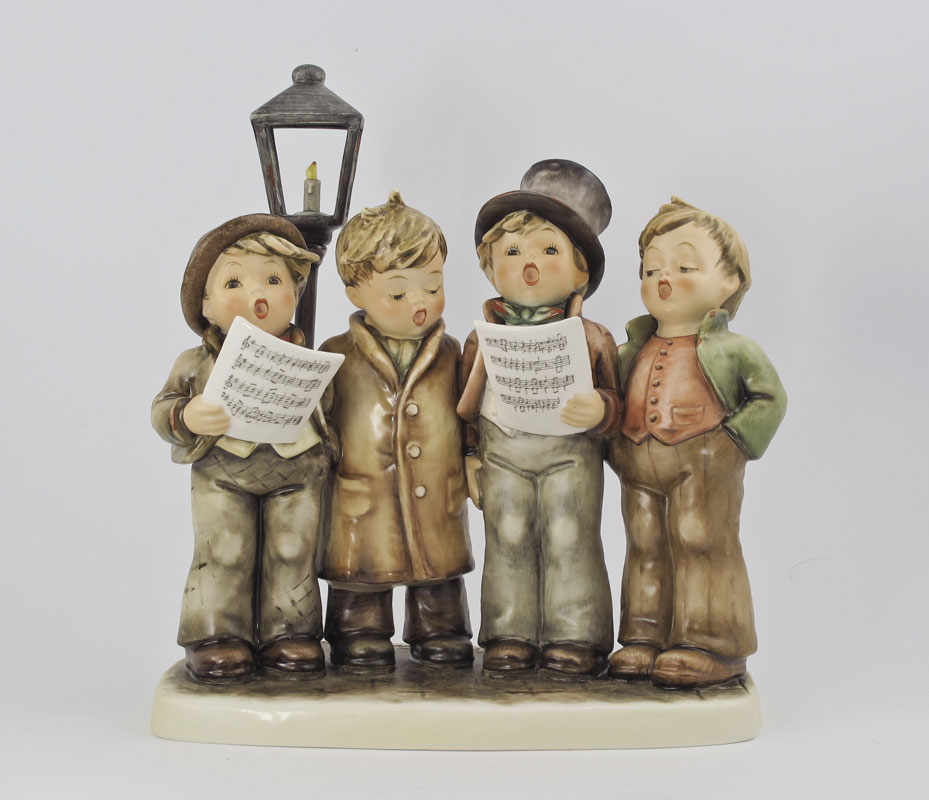HUMMEL PORCELAIN FIGURINE: