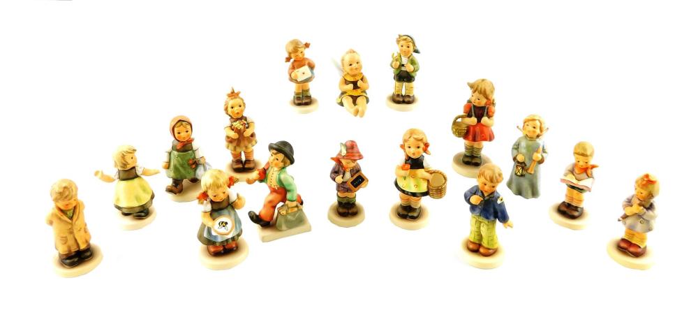 HUMMELS, SIXTEEN PIECES, ALL WITH