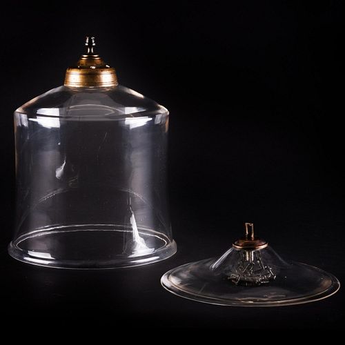 HUNDI GLASS SHADE AND FITTINGThe