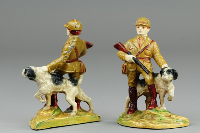 HUNTER WITH DOG BOOKENDS Hubley