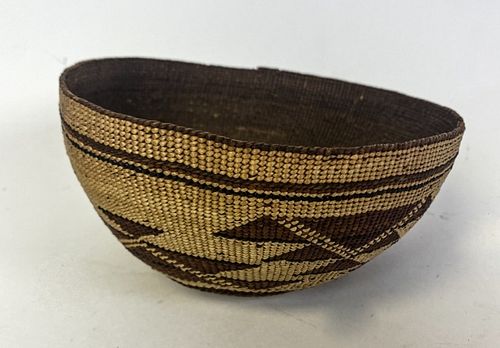 HUPA YUROK BASKET HATEarly 20th
