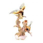 HUTCHREUTHER BIRD STUDY FIGURI