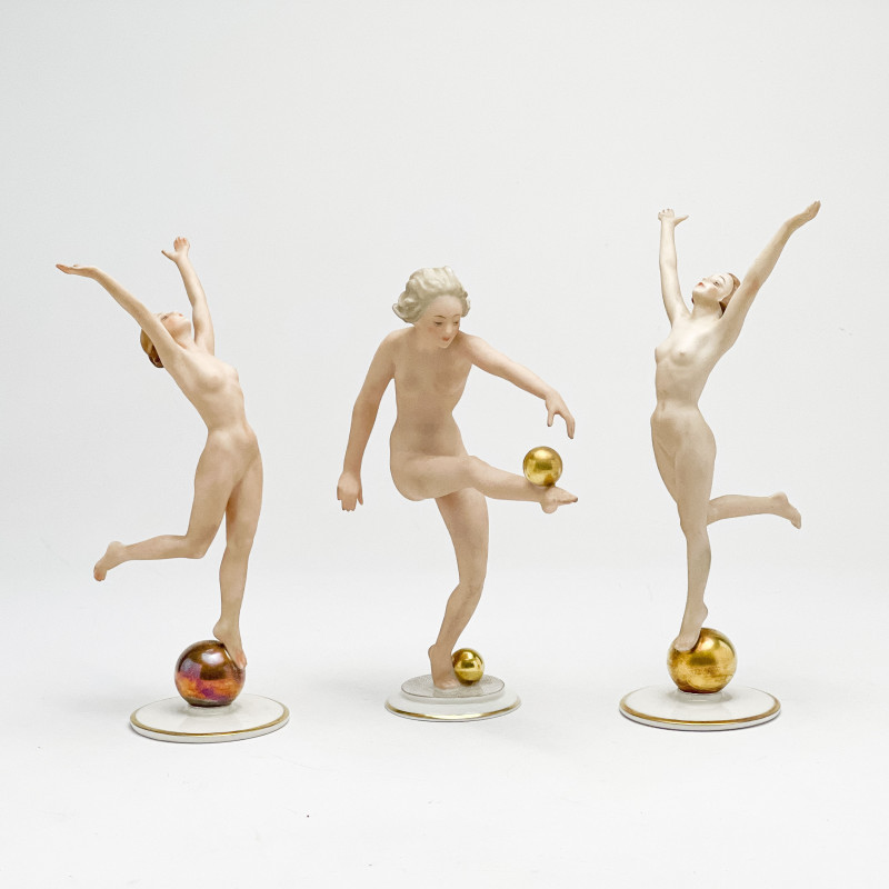 HUTSCHENREUTHER PORCELAIN - DANCERS