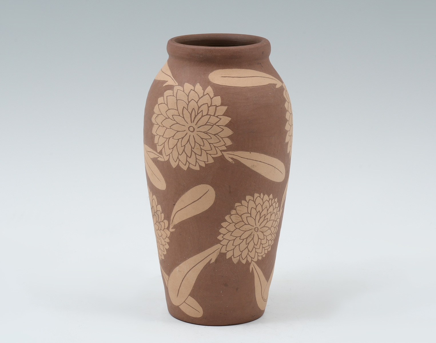 HY-LONG MUSCLE SHOALS POTTERY VASE: