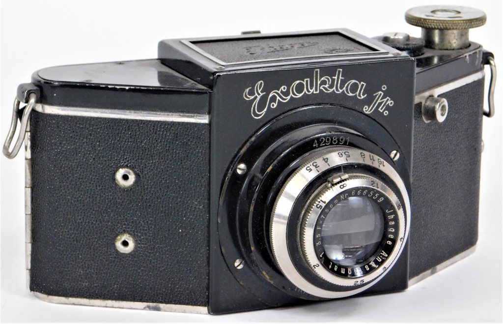 IHAGEE EXAKTA JUNIOR BLACK TYPE 2.1