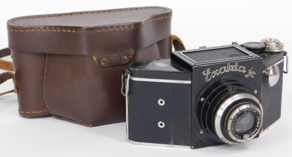 IHAGEE EXAKTA JUNIOR BLACK TYPE 3