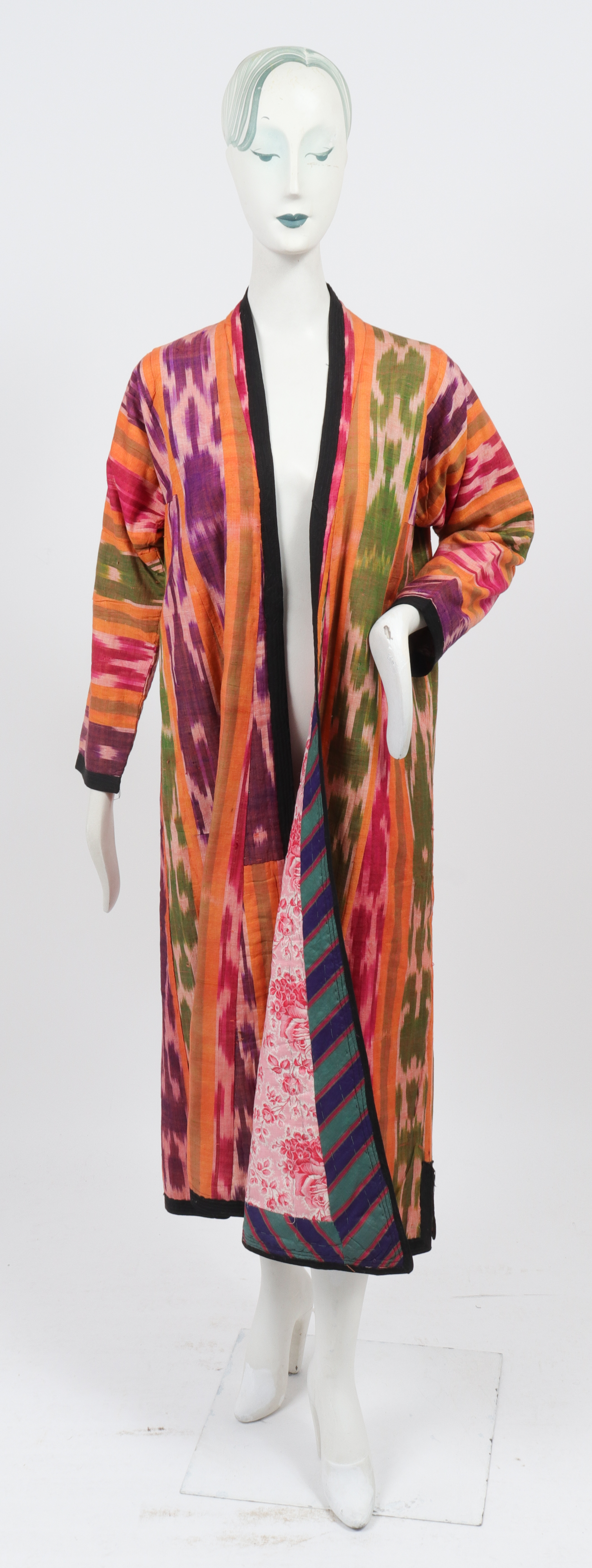 IKAT CAFTAN ROBE, CENTRAL ASIAN