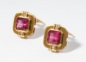 ILKA 18 KARAT YELLOW GOLD, PIN