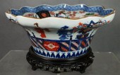 Imari porcelain scalloped cent
