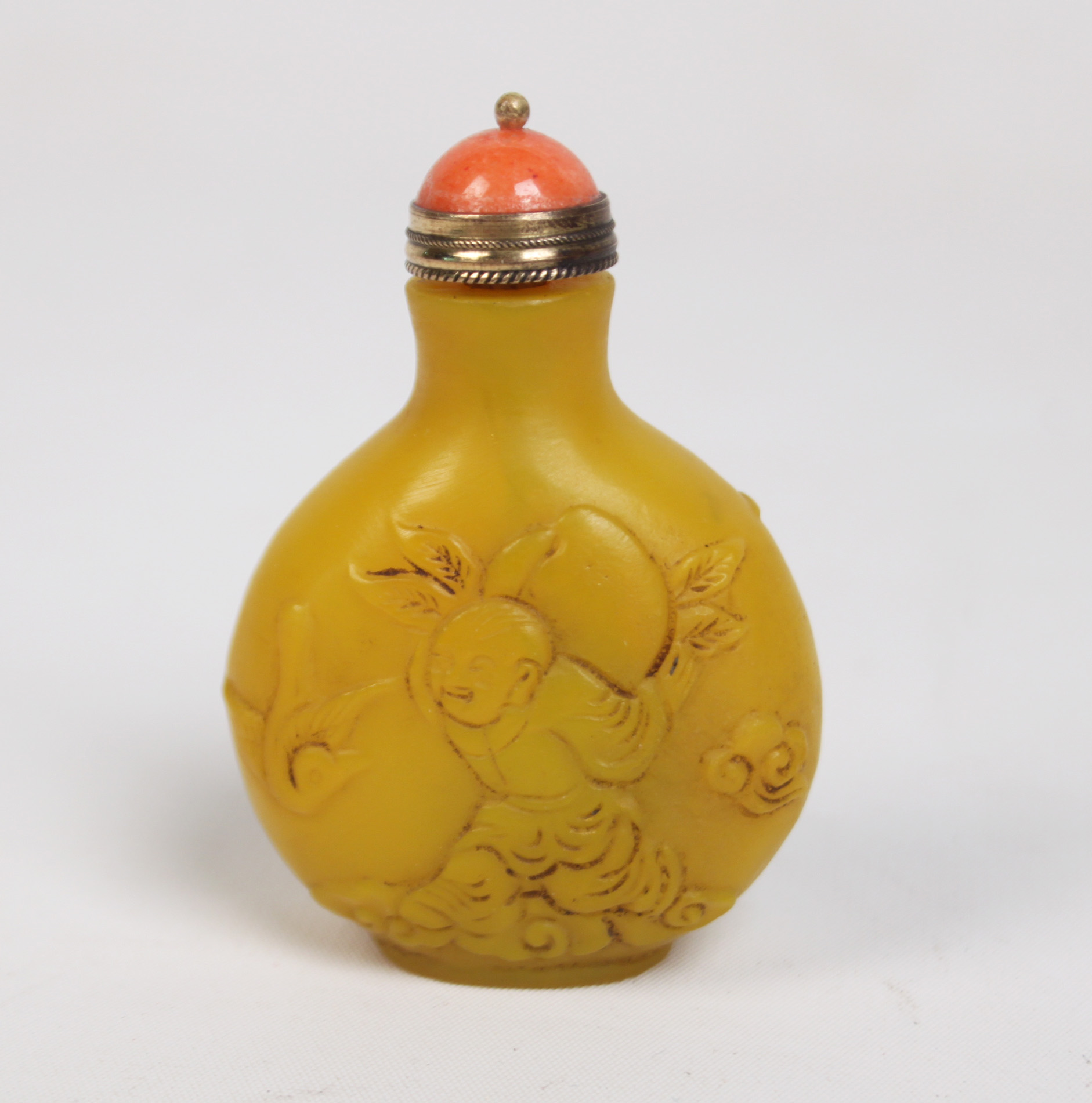 IMPERIAL YELLOW PEKING GLASS