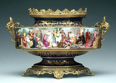 Important Royal Vienna center bowl,