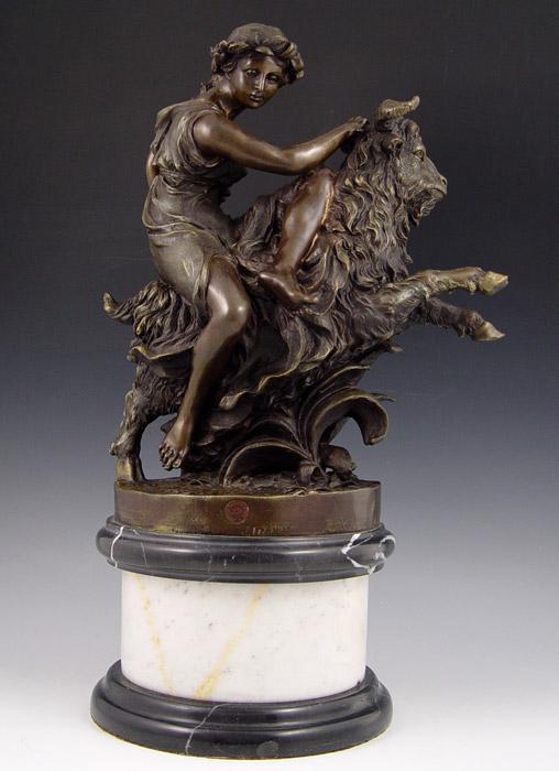 IMPRESSIVE BRONZE AFTER CLODION: