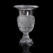IMPRESSIVE LALIQUE CRYSTAL VER