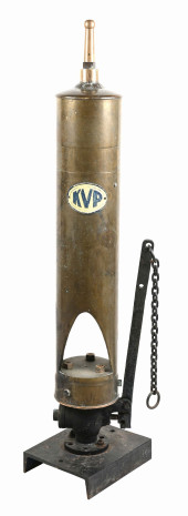 IMPRESSIVE LARGE BRASS STEAM P